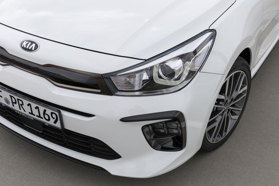 Детали экстерьера Kia Rio GT-Line (YB) 2018 года  (WW) (фото 36 из 44)